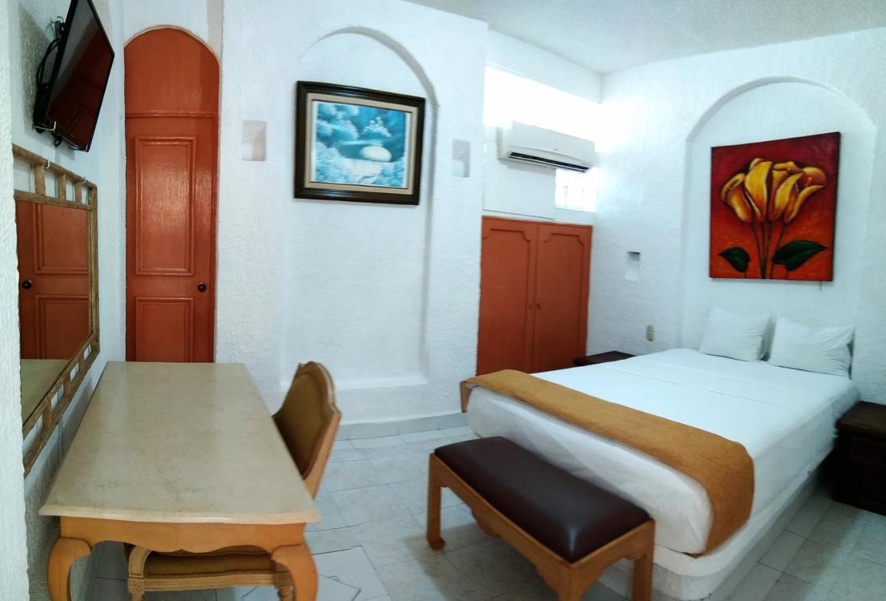 D'Cesar Hotel Acapulco Exterior photo